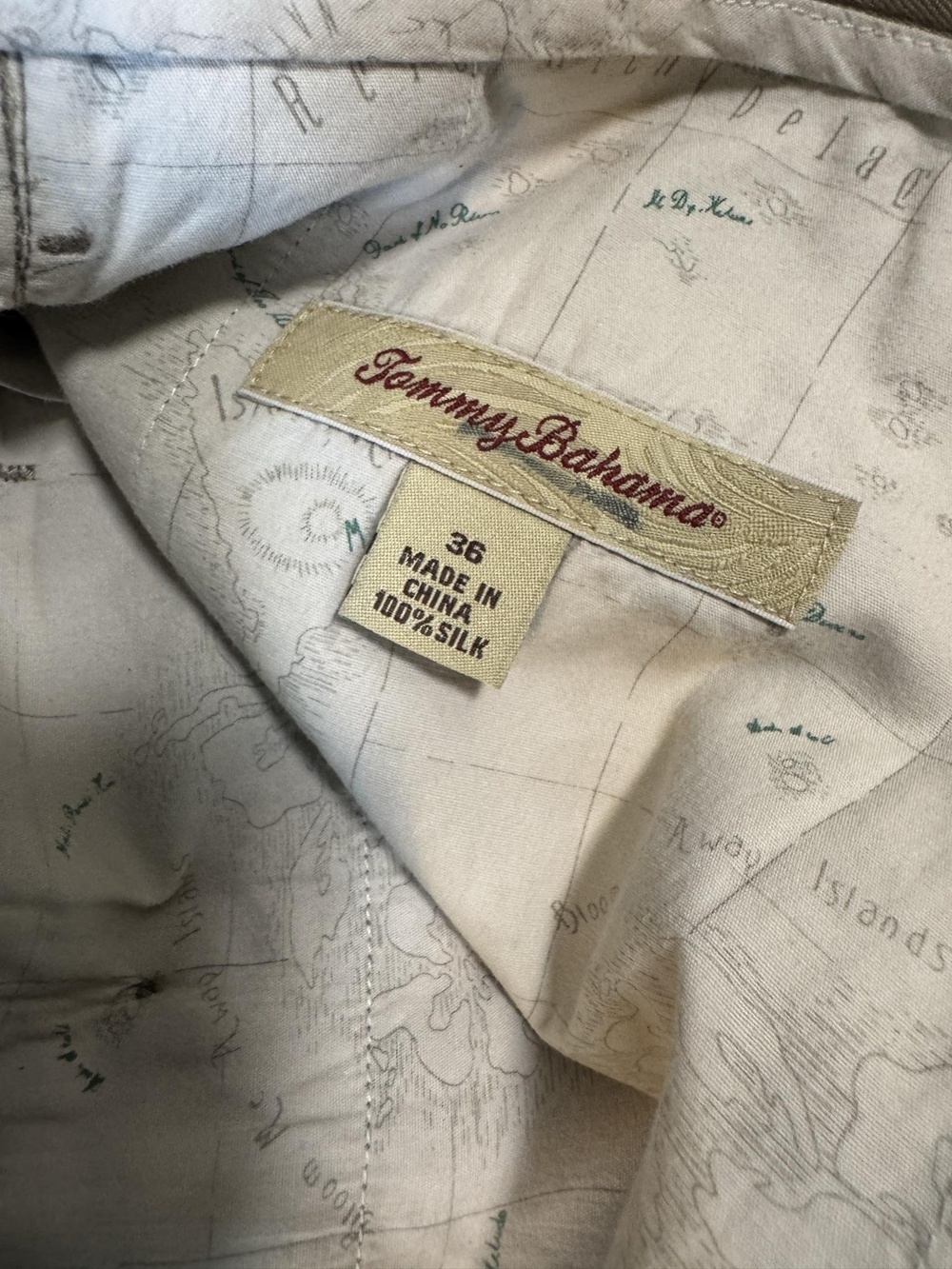 Tommy Bahama Shorts Mens 36 Beige 100% Silk Pleated Chino Casual Summer - Picture 7 of 7